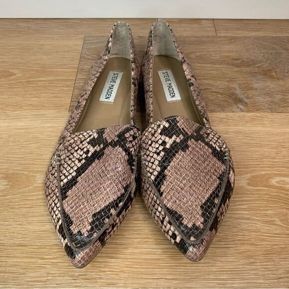 Steve Madden Pointed Toe Snake Skin Loafers - Picture 7 of 13